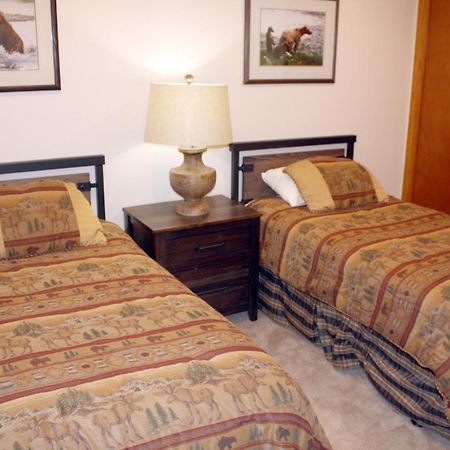Woods Manor #302-A - Close To Main Street - Access To Indoor Hot Tub And Shuttle Breckenridge Exterior photo