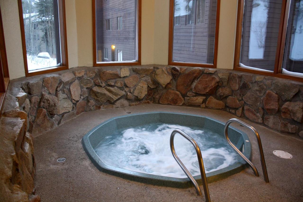 Woods Manor #302-A - Close To Main Street - Access To Indoor Hot Tub And Shuttle Breckenridge Exterior photo
